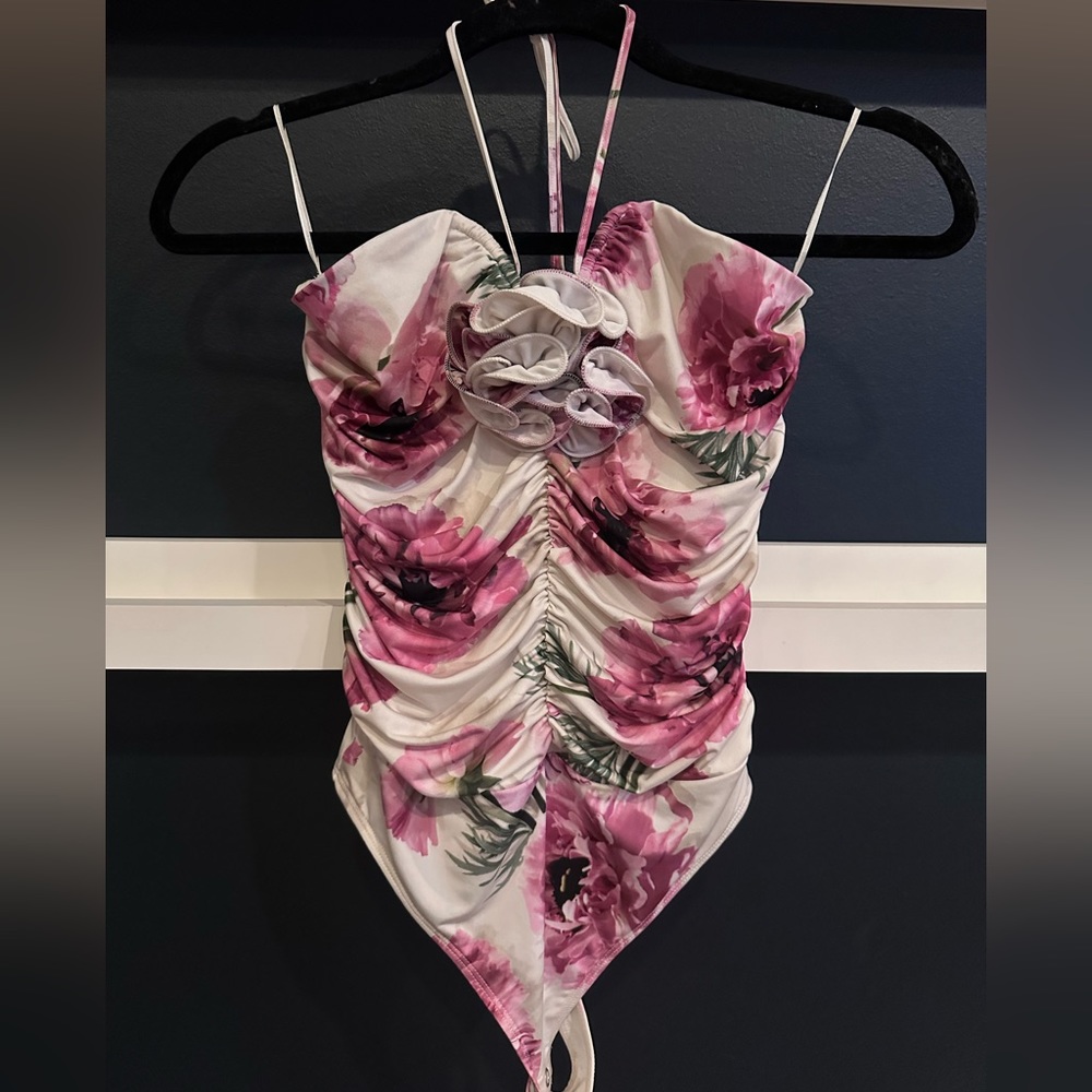 NWT Express body suit XS